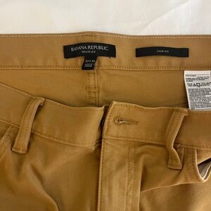 Banana Republic Traveler Tan Pants